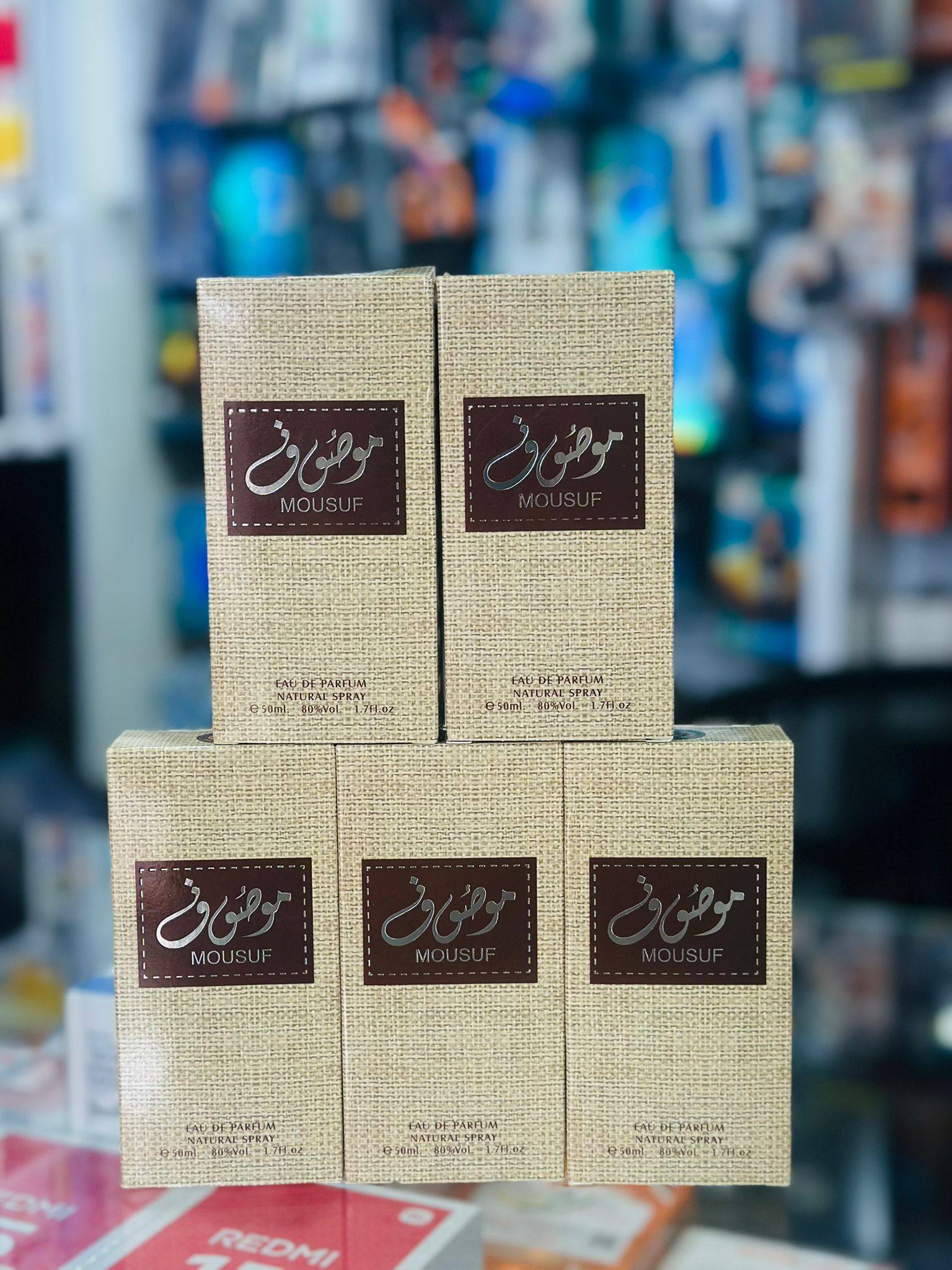 عطر موصوف (Mousuf) من شركة أرض الزعفران.