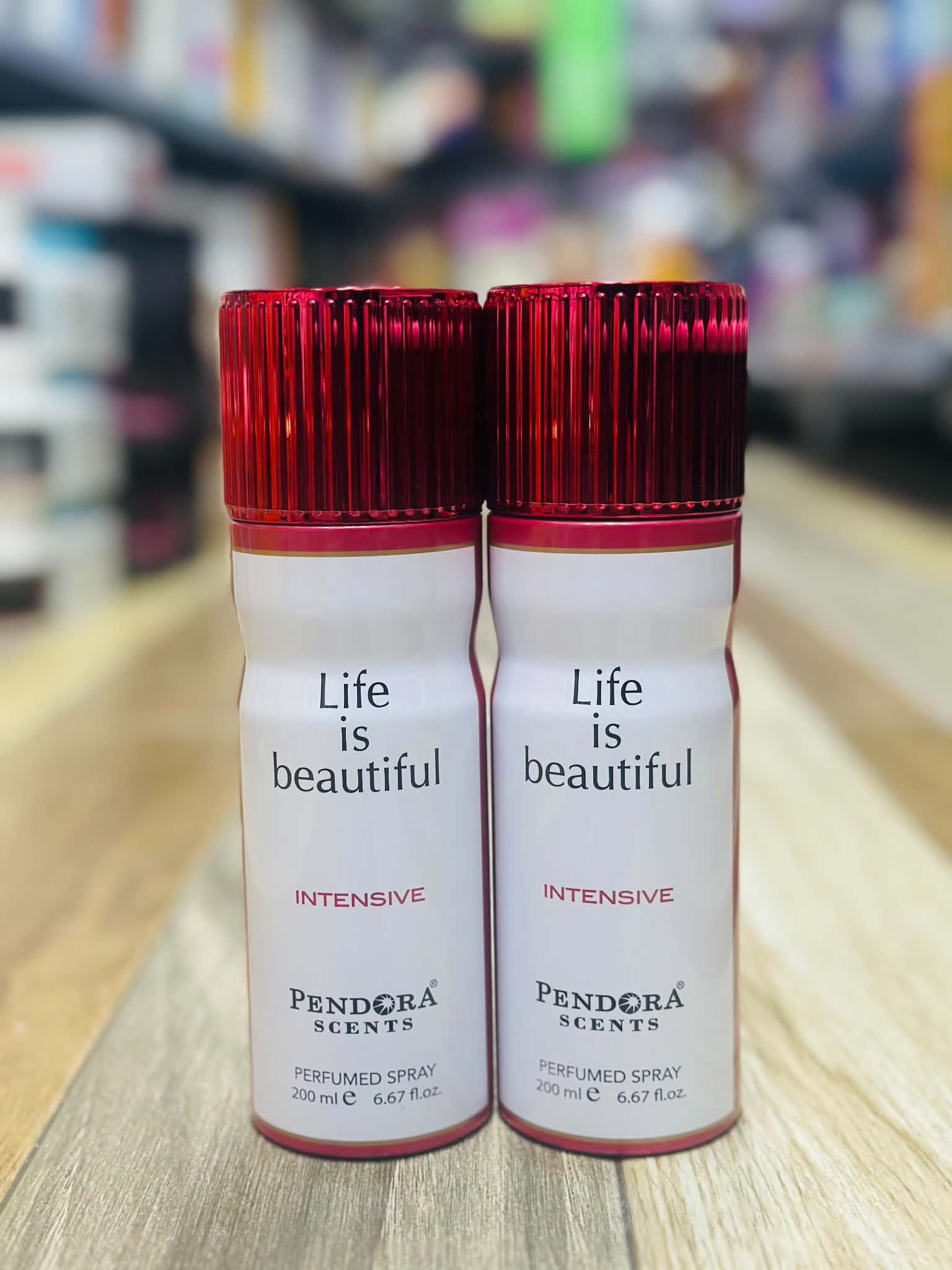 مزيل عرق نسائي Life is beautiful