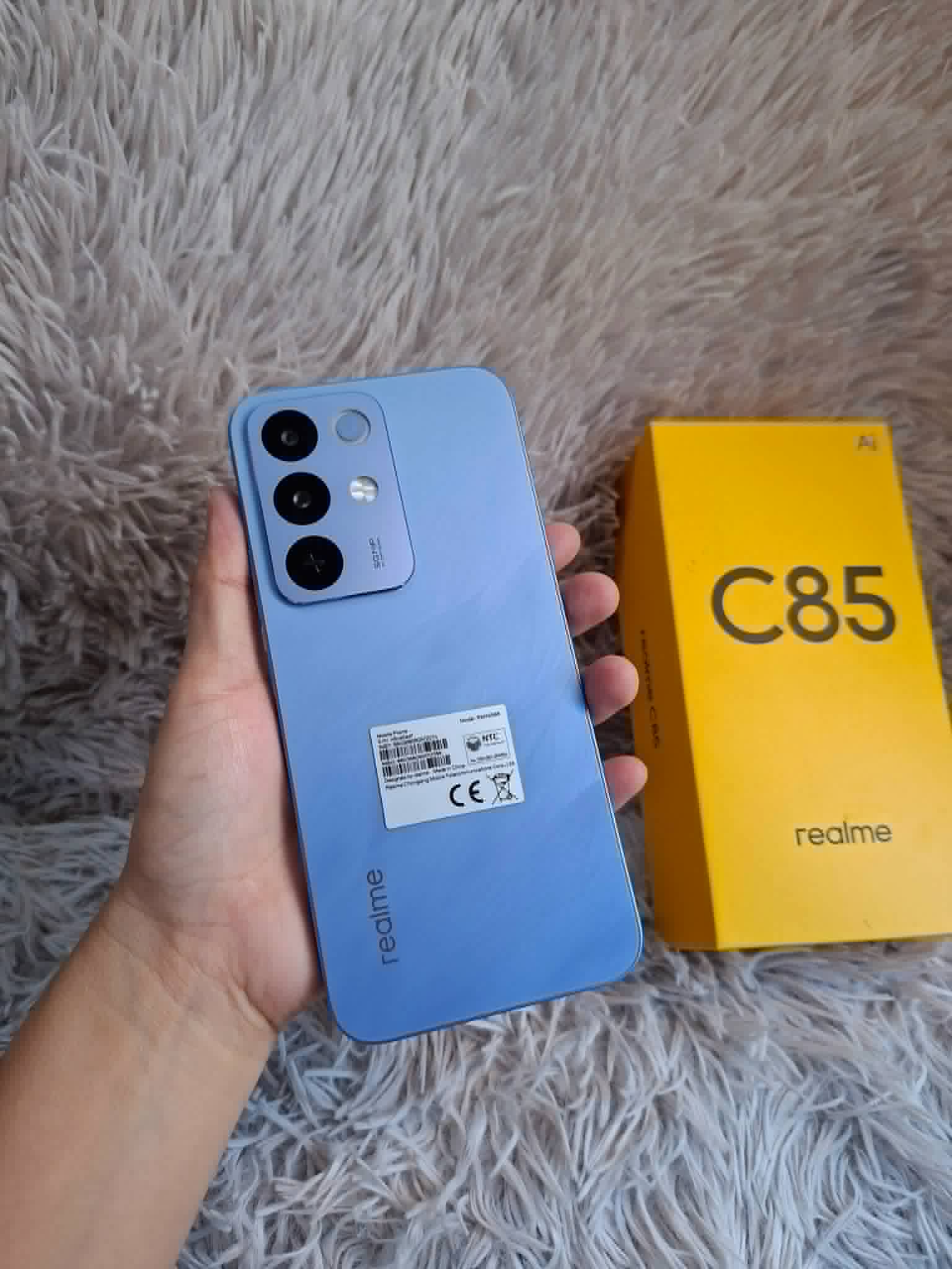 Realme C85