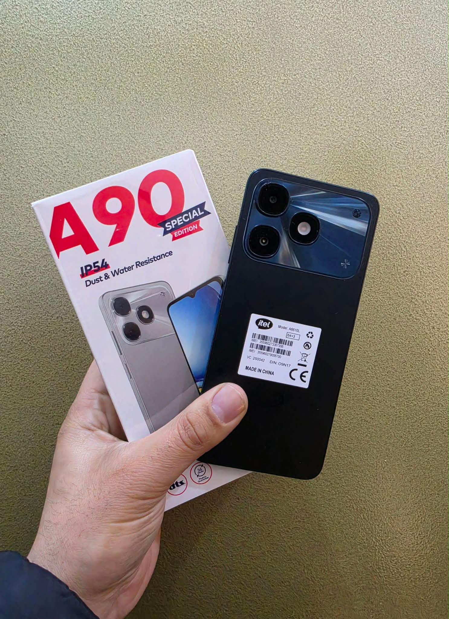 Itel A90.