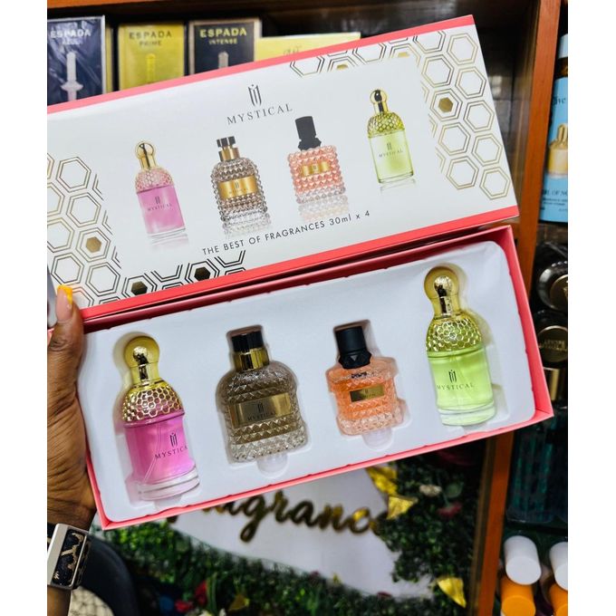 باكيج عطور Mystical تحتوي على 4 زجاجات عطرية سعة كل منها 30 مل
