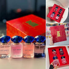 مجموعة هدايا عطور نسائية من ماركة Mrs. Ways