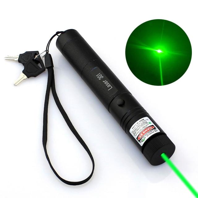 ليزر أخضر قابل للشحن من الطراز الشهير YL-303USB