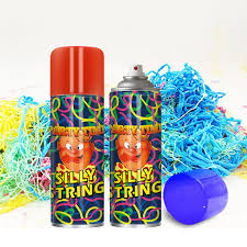 بخاخ خيوط ملونة للاحتفالات، يُعرف غالباً باسم "سيلسترينغ" (Silly String)،