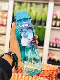 طارة مياه رياضية شفافة ملونة من ماركة Tuffex التركية بسعة 750 مل.