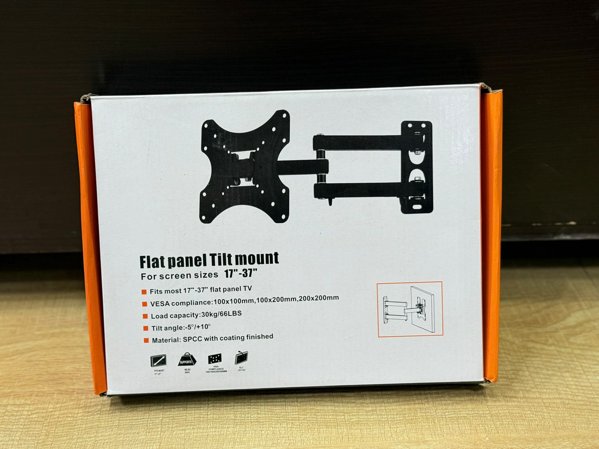 حامل شاشة جداري متحرك (Flat panel Tilt mount) مخصص لتثبيت الشاشات المسطحة على الحائط.